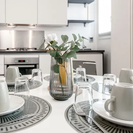 Апартаменты Stayeasy Piane56 Panoramic Next To M5 Metro *